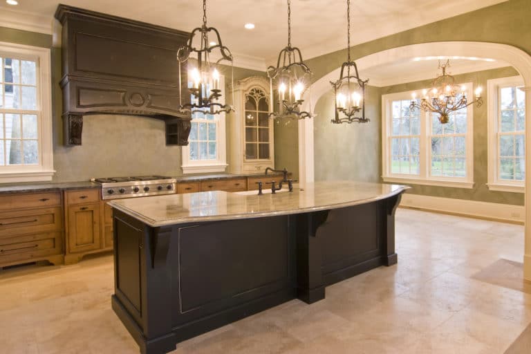 custom-kitchen-and-diningroom