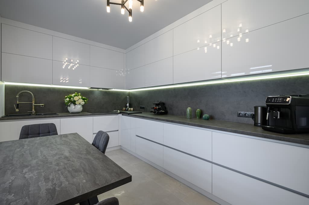 Luxurious White Kitchen with Granite Countertop