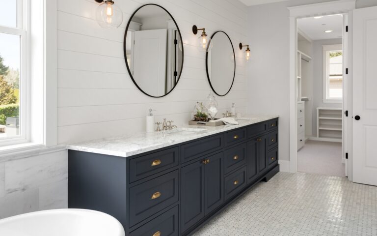 Elegant Bathroom Vanities for Chicagoland Homes