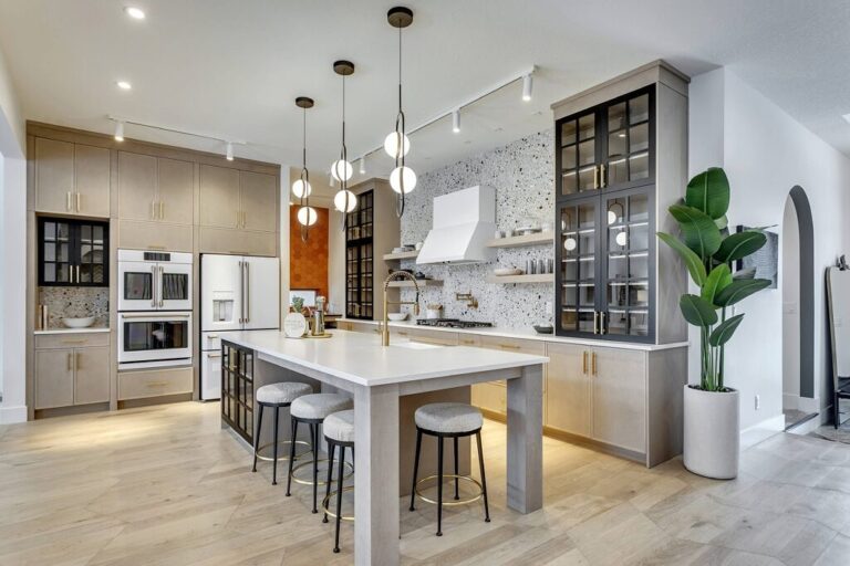 Eryn - Maple Putty (2)