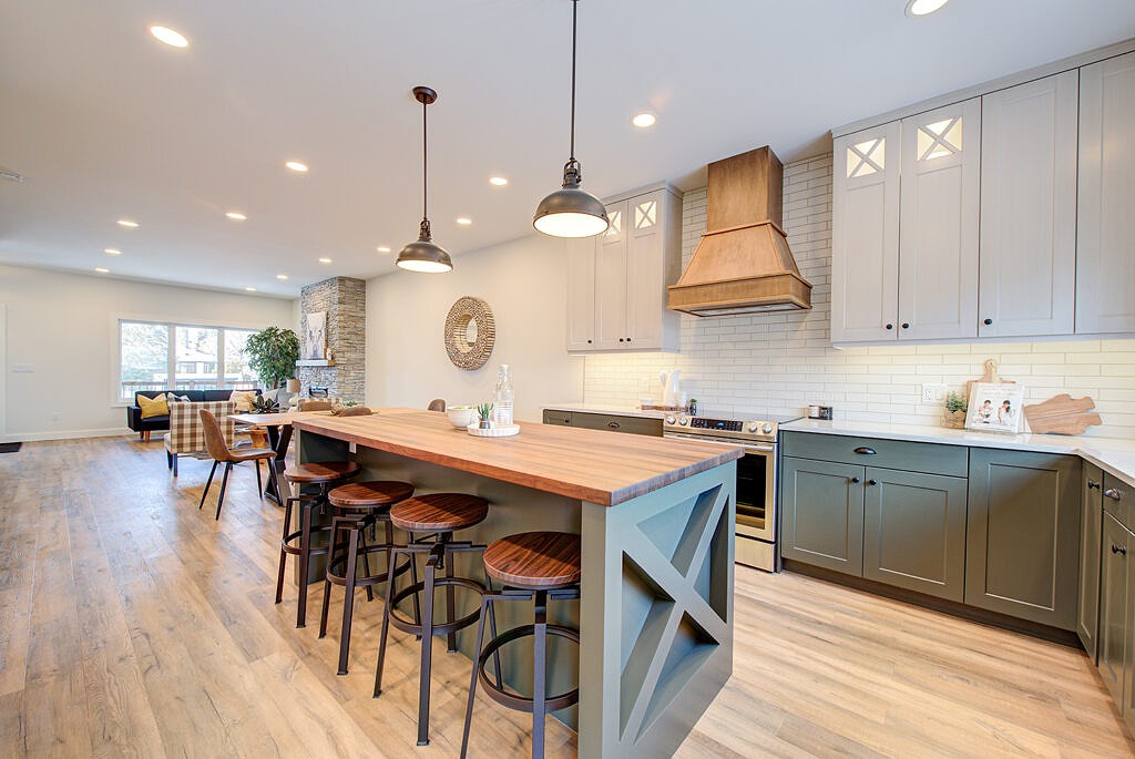 Surrey - Fusion Roycroft